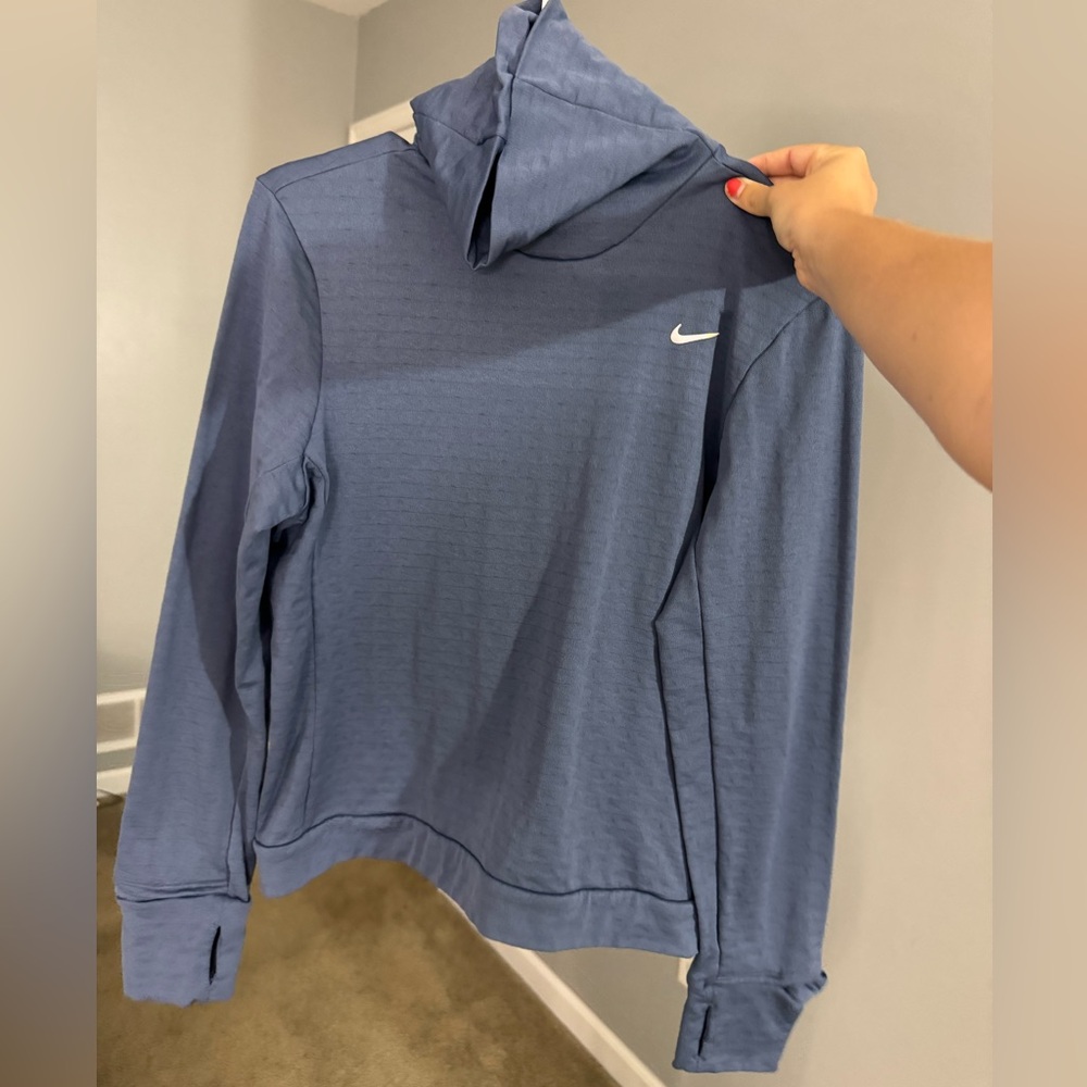 Nike turtleneck pullover
